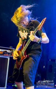 Beyond_the_Black-149805.jpg